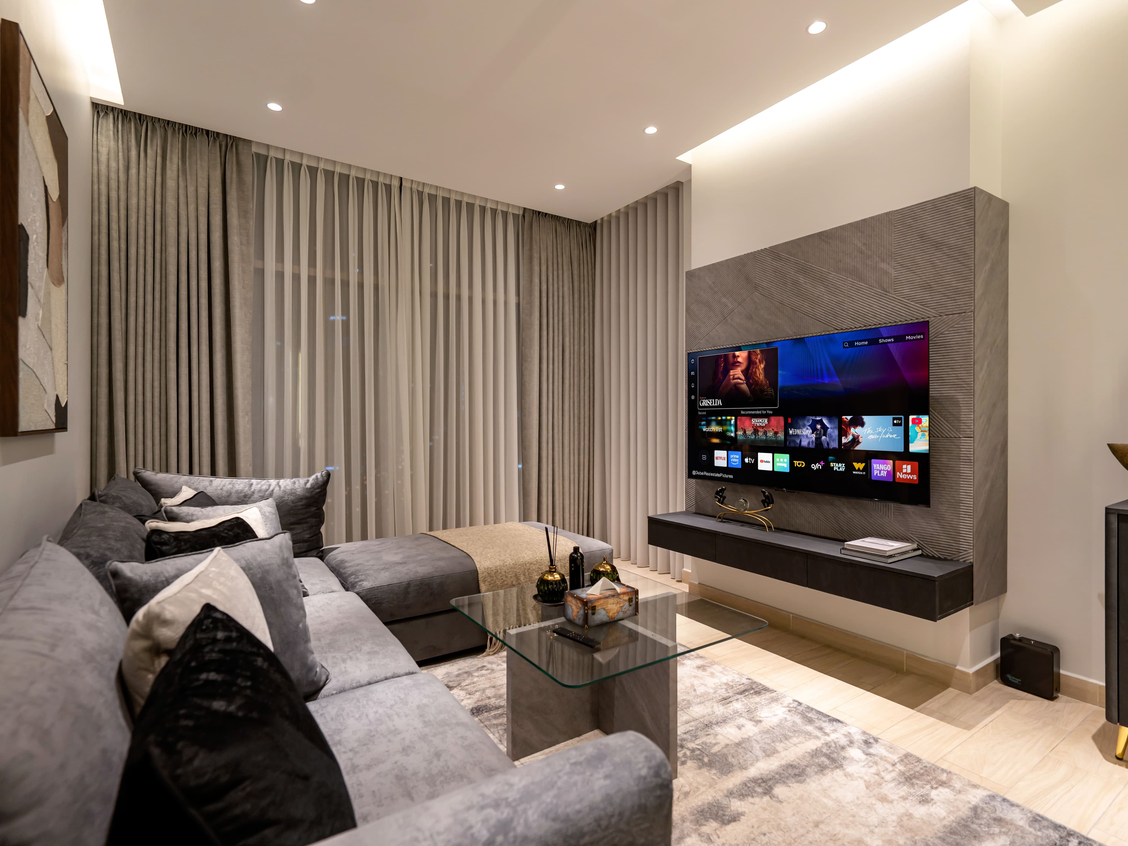 Burj Khalifa and Canal views | 3 Bedroom premium Apartment | Fully Furnished - Thumbnail 38