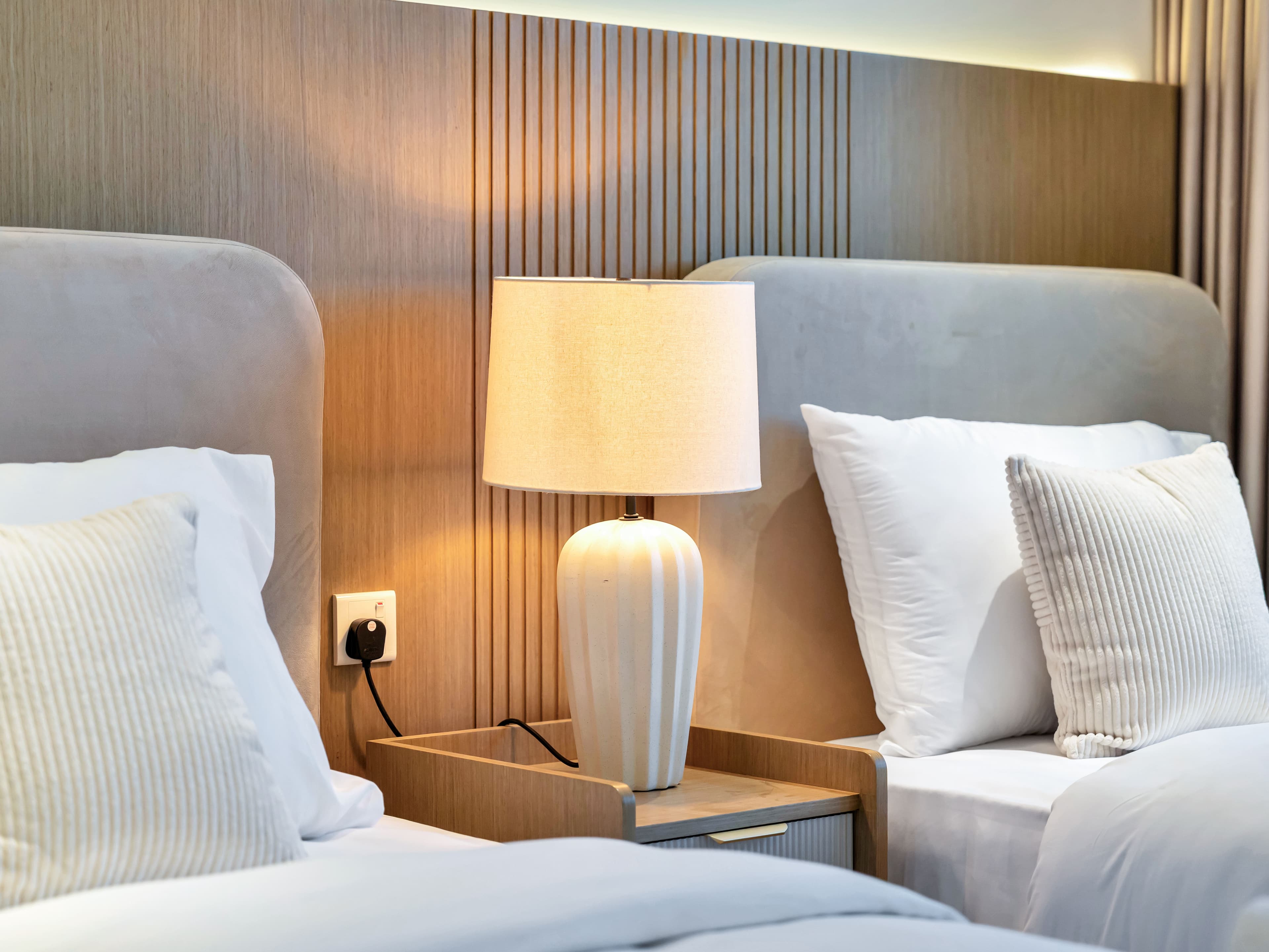 Waterfront Sophistication 3 Bedroom premium Apartment | Fully Furnished - Thumbnail 18