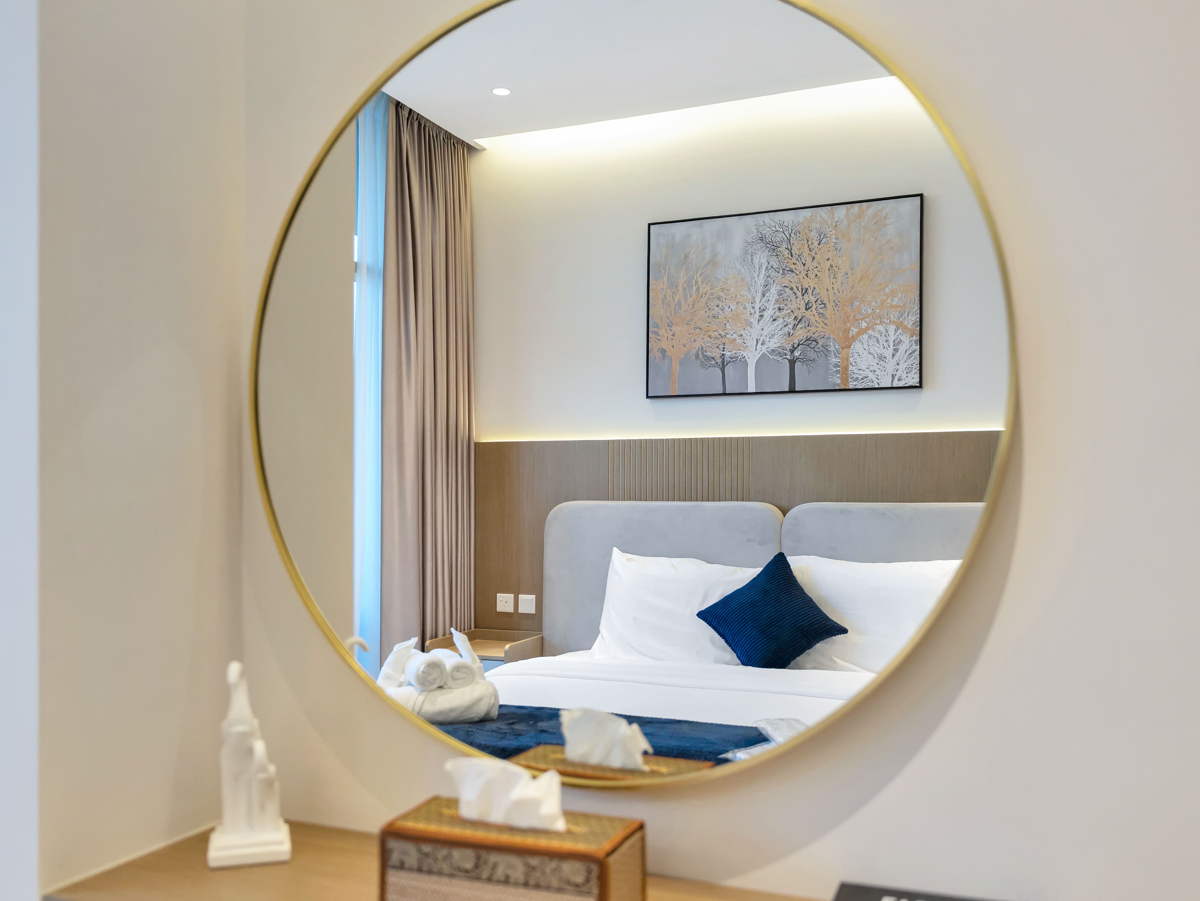 Waterfront Sophistication 3 Bedroom premium Apartment | Fully Furnished - Thumbnail 19